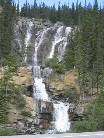 Jasper trancecanadian highway banff